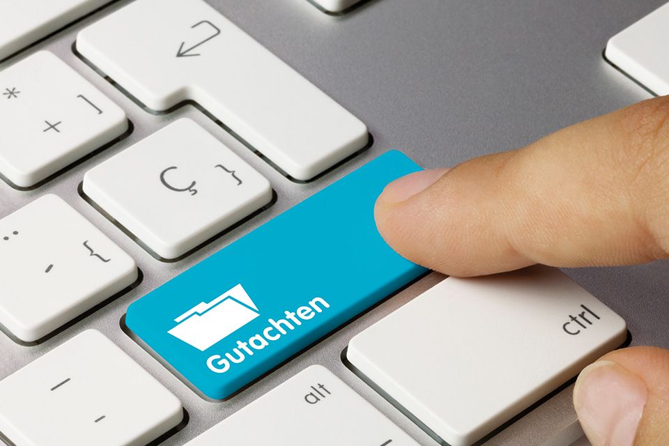 Foto: Tastatur mit Taste Gutachten